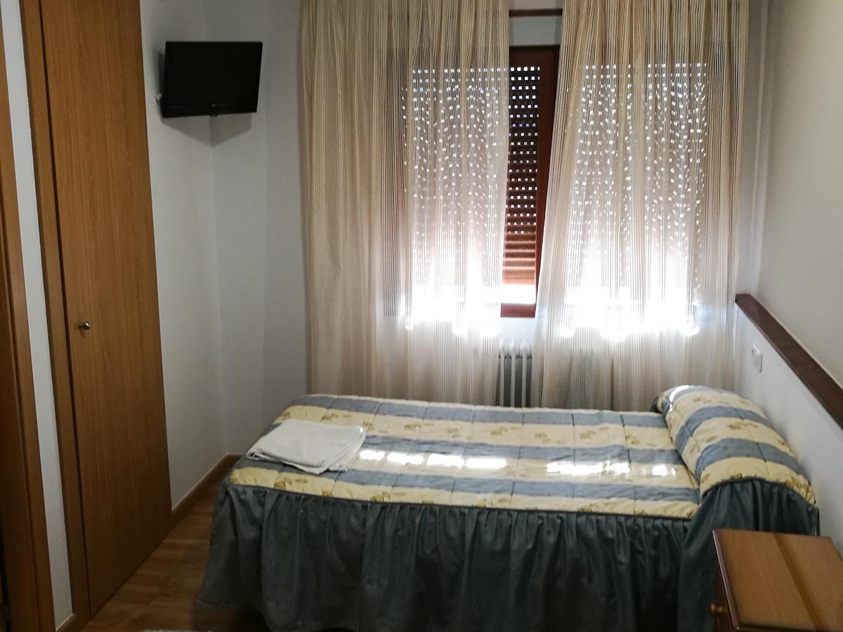 Hostal Mirobriga Ciudad-Rodrigo Dış mekan fotoğraf